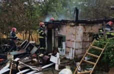 Femeie din Leorda ajunsă la spital cu arsuri pe mâini în urma unui incendiu izbucnit în gospodărie