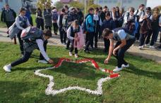 Ziua Holocaustului marcată la Școala Gimnazială Cornerstone Dorohoi - FOTO