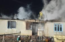 O familie din localitatea Cristești a rămas fără casă în urma unui incendiu