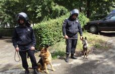 Jandarmii au efectuat activităţi de pregătire cu efective ale Poliţiei Locale din Botoşani şi Dorohoi