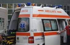 Copil de 4 ani lăsat nesupravegheat, rănit într-un accident rutier, în timp ce traversa strada în fugă