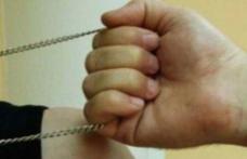 Adolescent de 15 ani, bănuit de comiterea unei tâlhării 