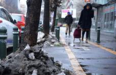 Informare meteo de precipitații și intensificări ale vântului în întreaga țară, de vineri seară