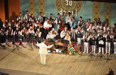 Orchestra „Mugurelul”, astăzi, în direct, la Rapsodia TV