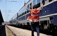 Un tren CFR a uitat să oprească în gară, la Craiova. Călătorii au rămas uimiţi pe peron