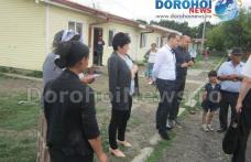 Campanie de informare şi educaţie sanitară în cartierul Drochia din Dorohoi - FOTO