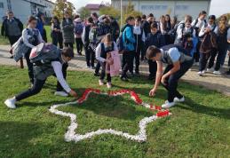 Ziua Holocaustului marcată la Școala Gimnazială Cornerstone Dorohoi - FOTO