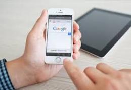 Google schimbă algoritmul pentru căutările de pe dispozitive mobile. Cum vor fi afectate site-urile