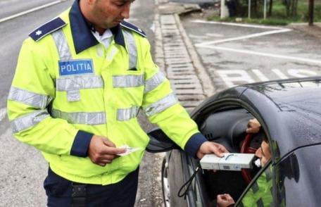 Conducător auto cu o alcoolemie uriașă, scos din trafic de polițiști