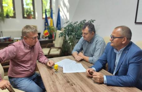 Constructor desemnat pentru stabilizarea digului de la Depozitul de deșeuri de la Stăuceni - FOTO