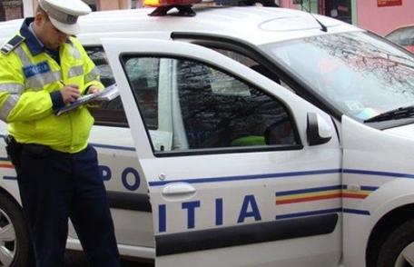 Depistat la volanul unui autoturism neînmatriculat. A încercat să-i evite pe polițiști  